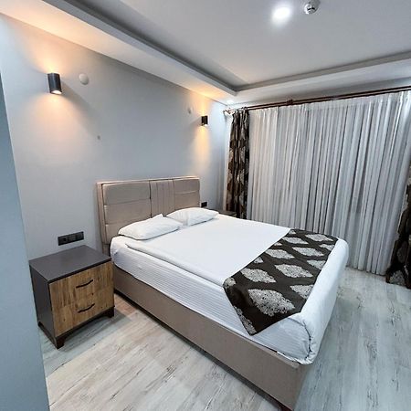 נבשהיר Whitestone Hotel מראה חיצוני תמונה