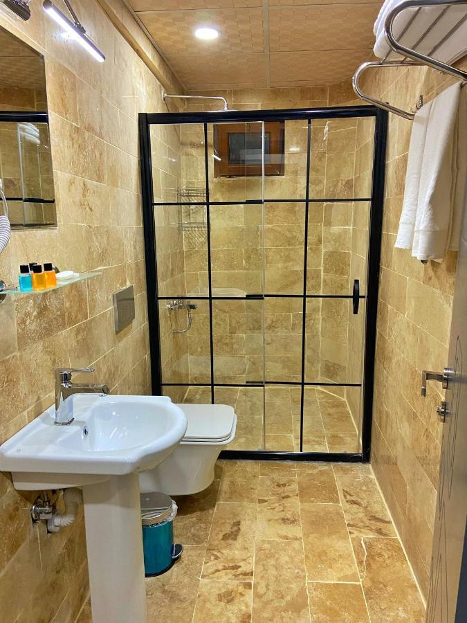 נבשהיר Whitestone Hotel מראה חיצוני תמונה