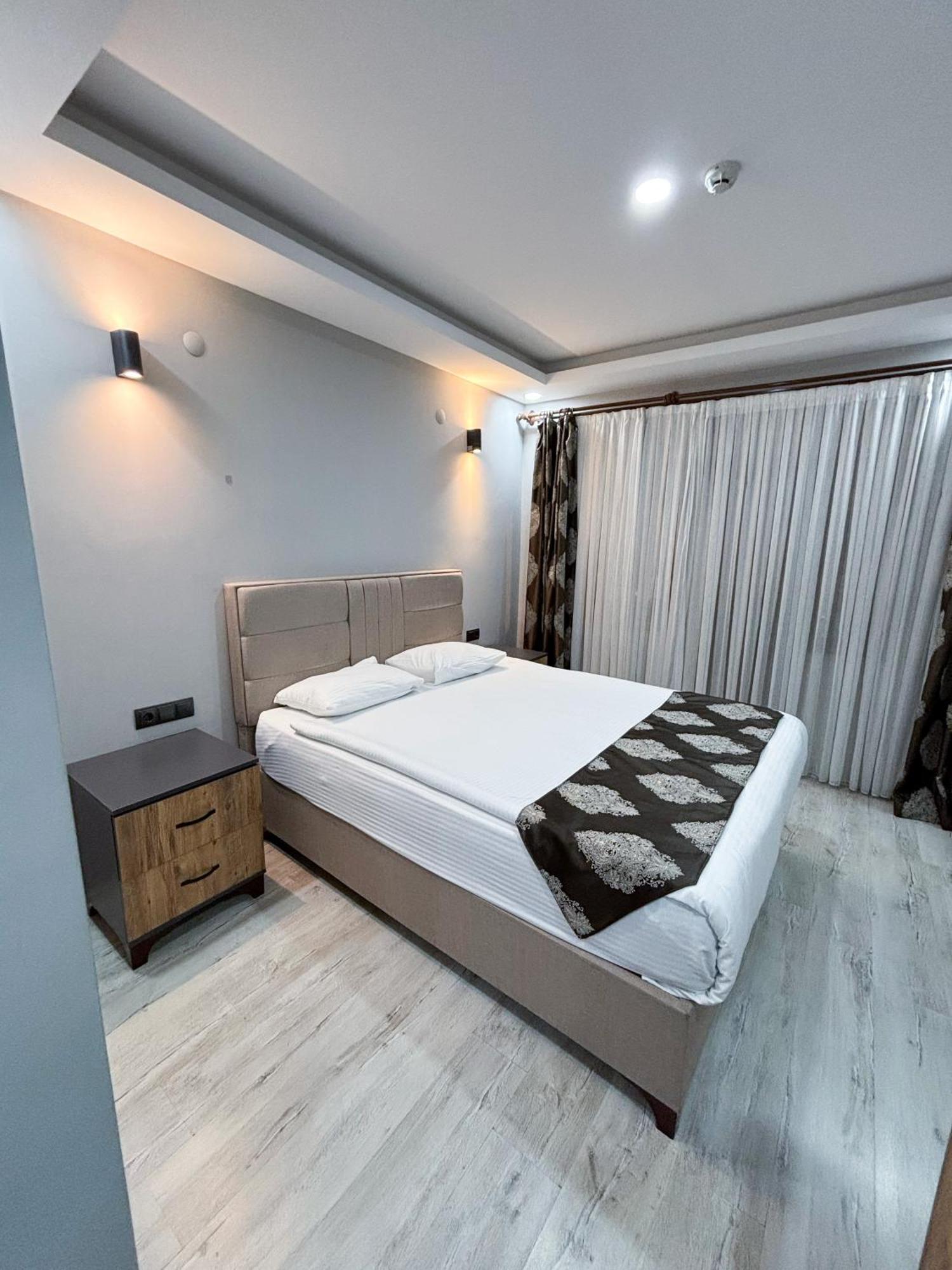 נבשהיר Whitestone Hotel מראה חיצוני תמונה